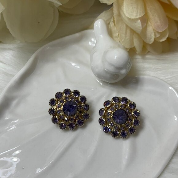 WEISS FAUX AMETHYST RHINESTONE CLIP EARRINGS - Picture 4 of 9